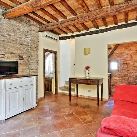 Ancient Penthouse City Center Apartment *